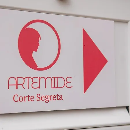 아파트 Artemide 