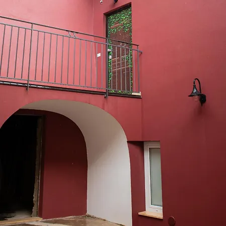 Artemide 